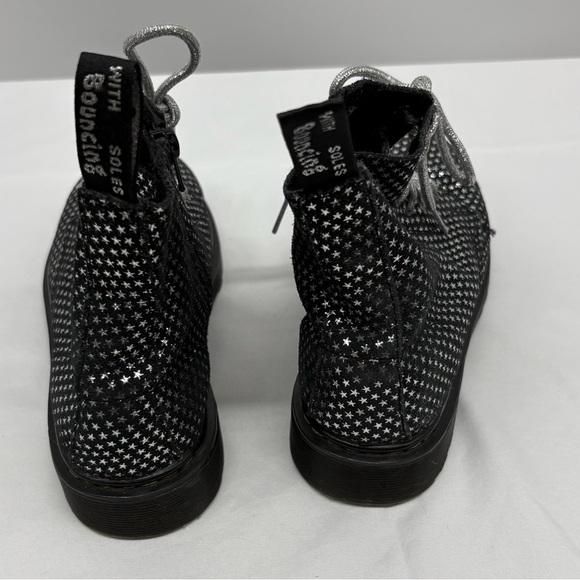 DR. MARTENS AIRWAIR YOUTH 1460 SUEDE METALLIC STAR BOOTS - Picture 3 of 7